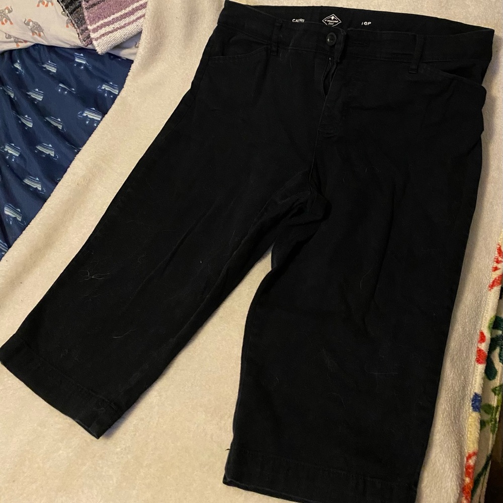 St. John’s Bay black capris.